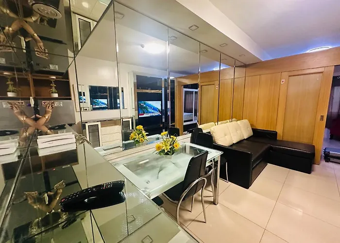 Ritzy Pasay Getaway - Entire For Rent *