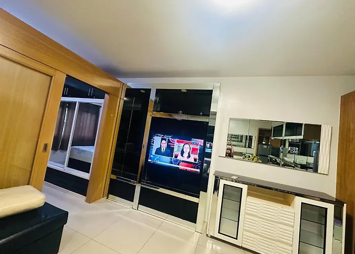 Ritzy Pasay Getaway - Entire For Rent Manila