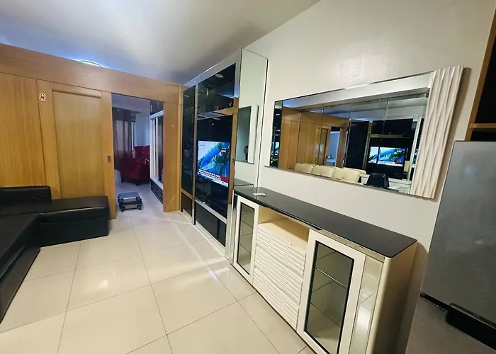 Ritzy Pasay Getaway - Entire For Rent Apartamento *