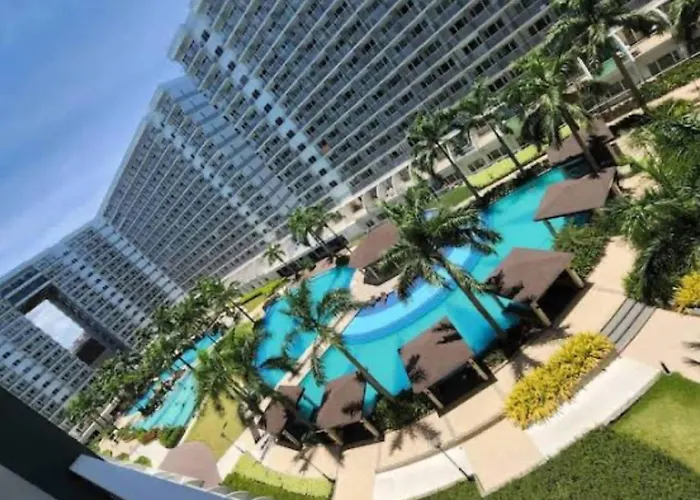 Ritzy Pasay Getaway - Entire For Rent
